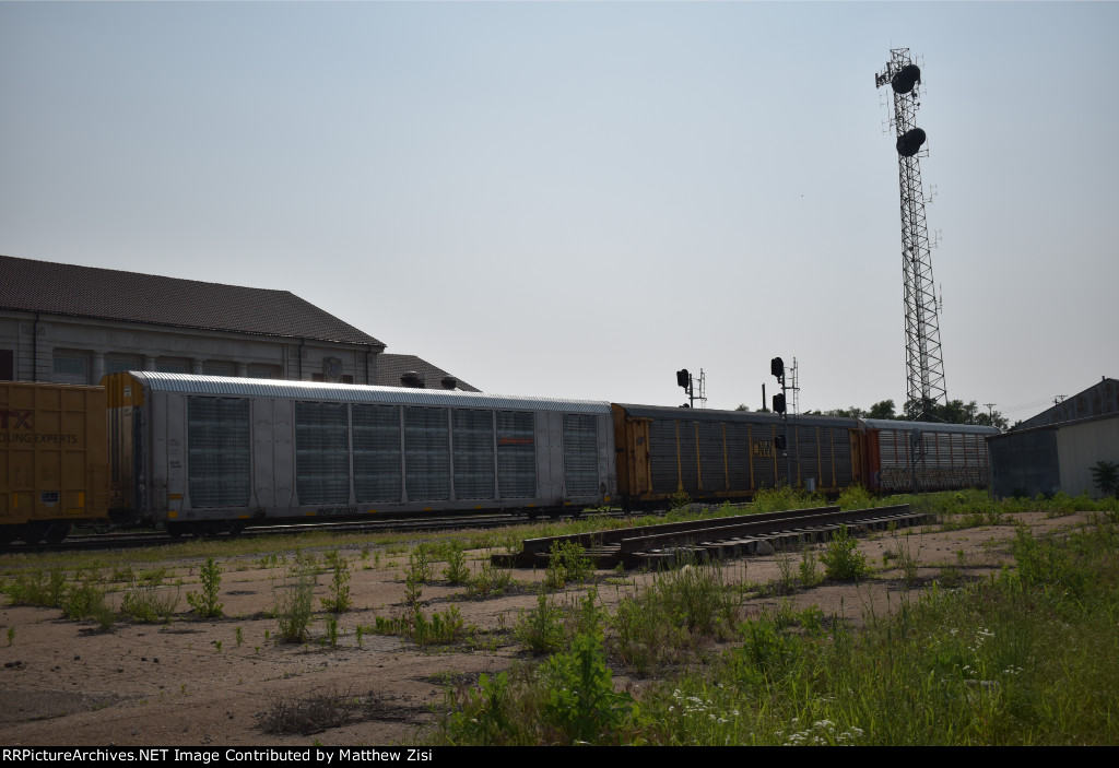 BNSF 301338 TTGX 983715