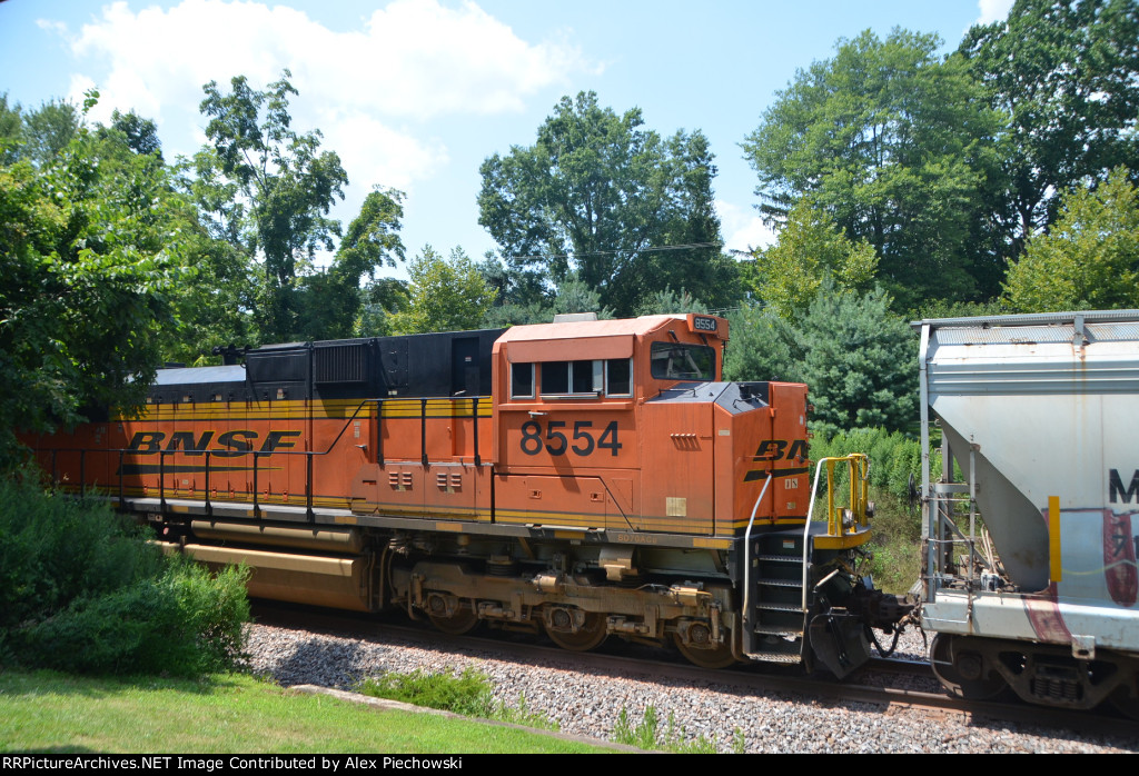 BNSF 8554