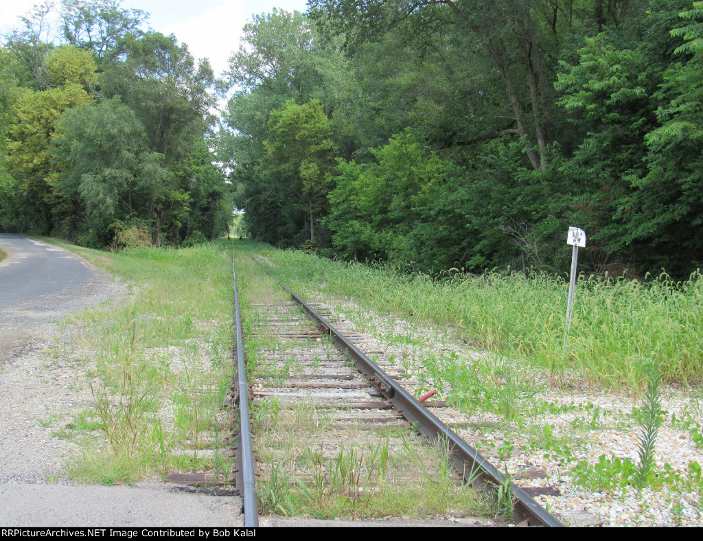 Wheeler Rd. Keokuk Junction Railway Crossing Looking North
