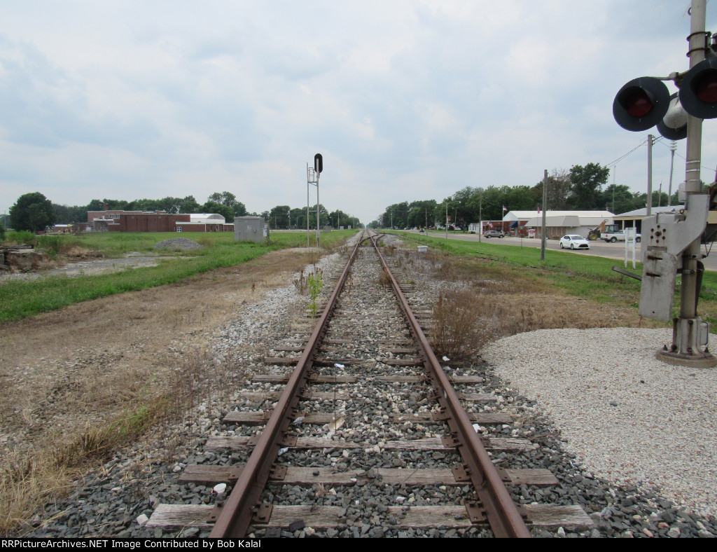 Looking West at CSX Track from Perkins St. Crossing
