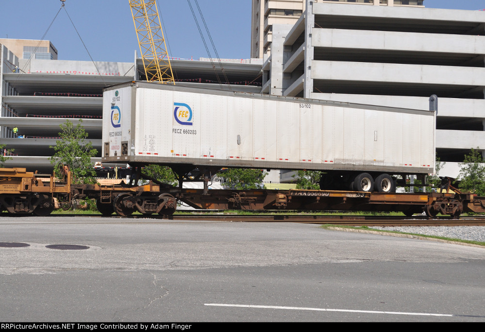FECZ 660283 FEC Trailer