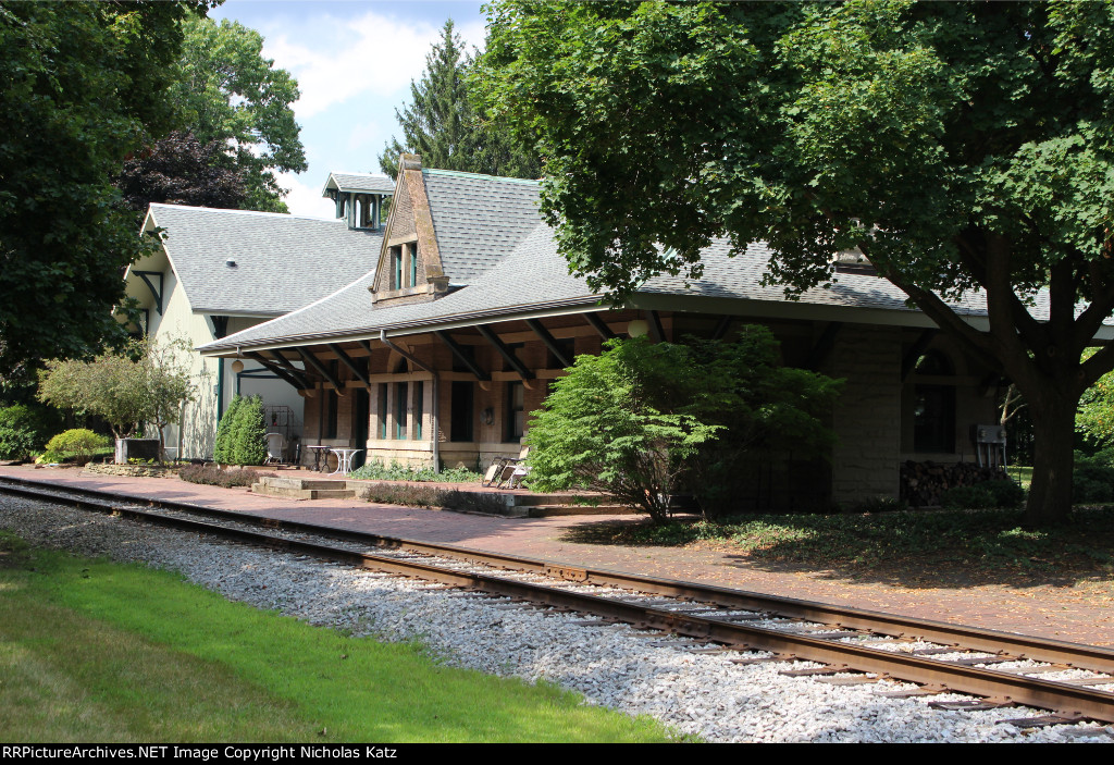 Jonesville LS&MS Depot