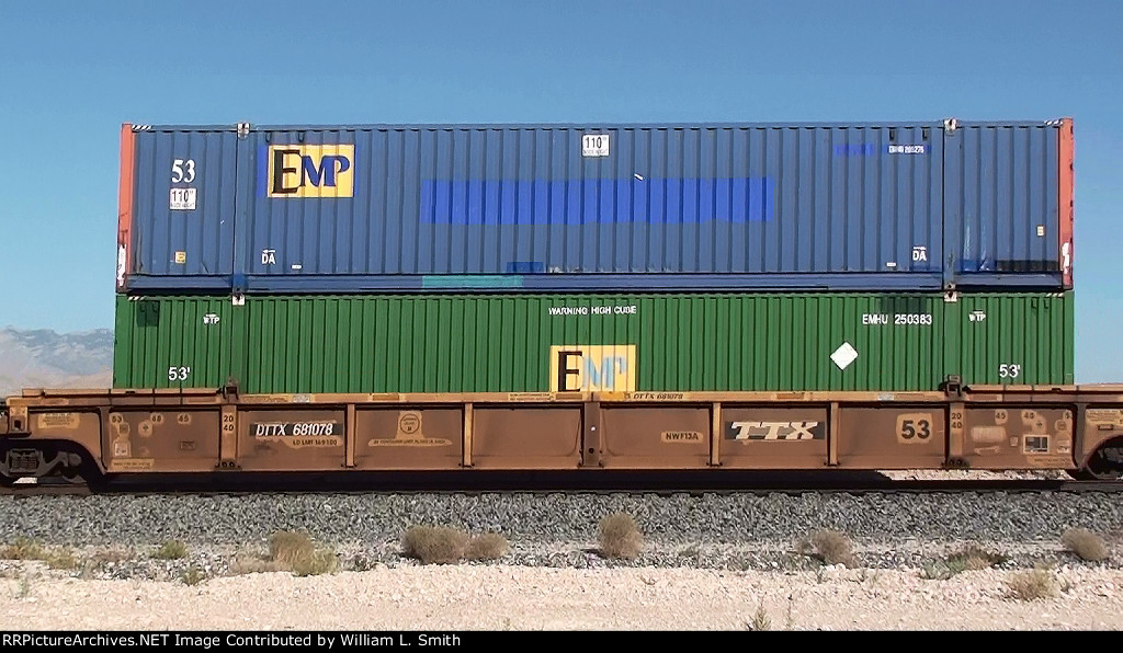 WB Intermodal Frt at Erie NV -191