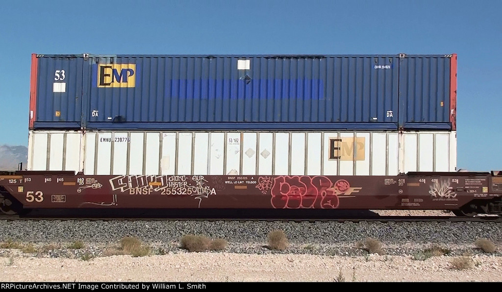 WB Intermodal Frt at Erie NV -199