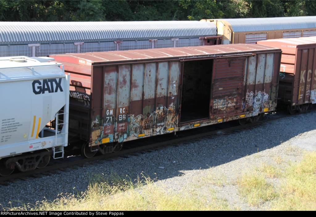 GMRC 7186 with an open door