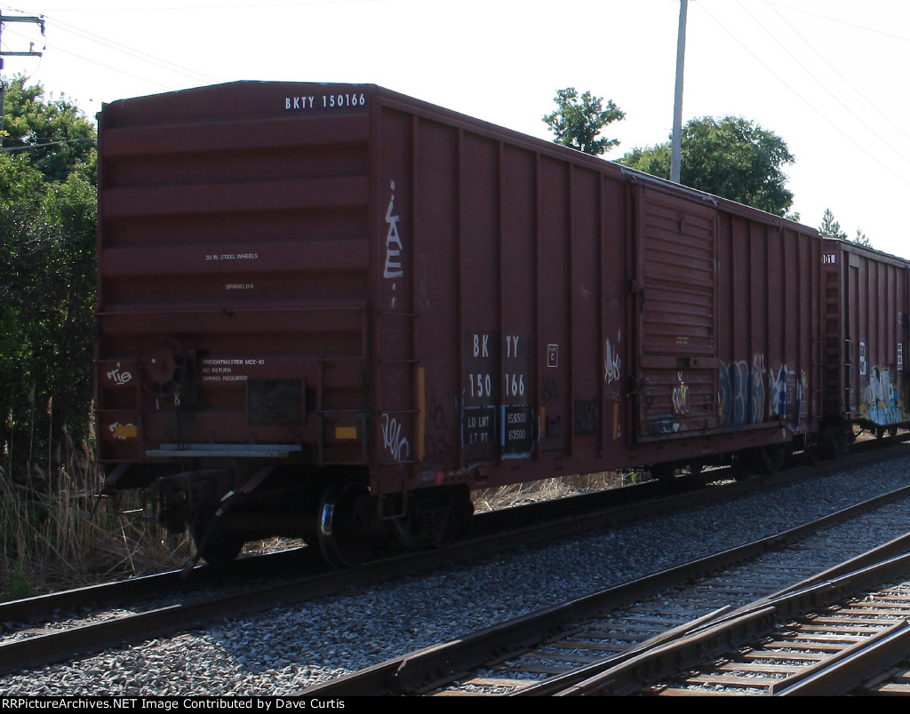 BKTY 150166 on the FGLK (other side)