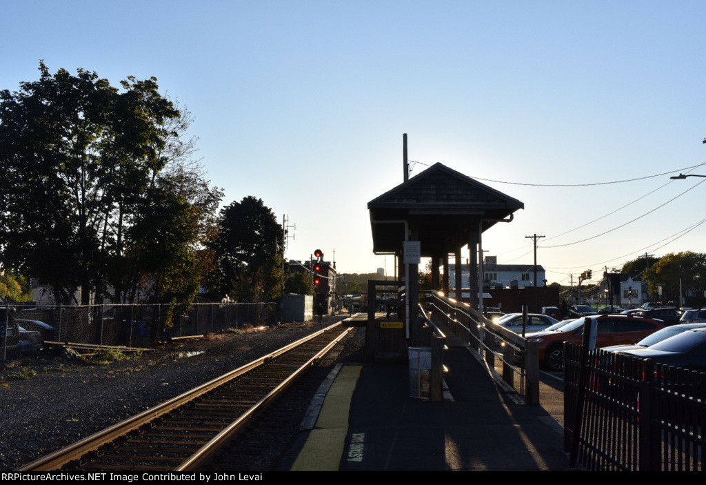 Waltham Station-looking west