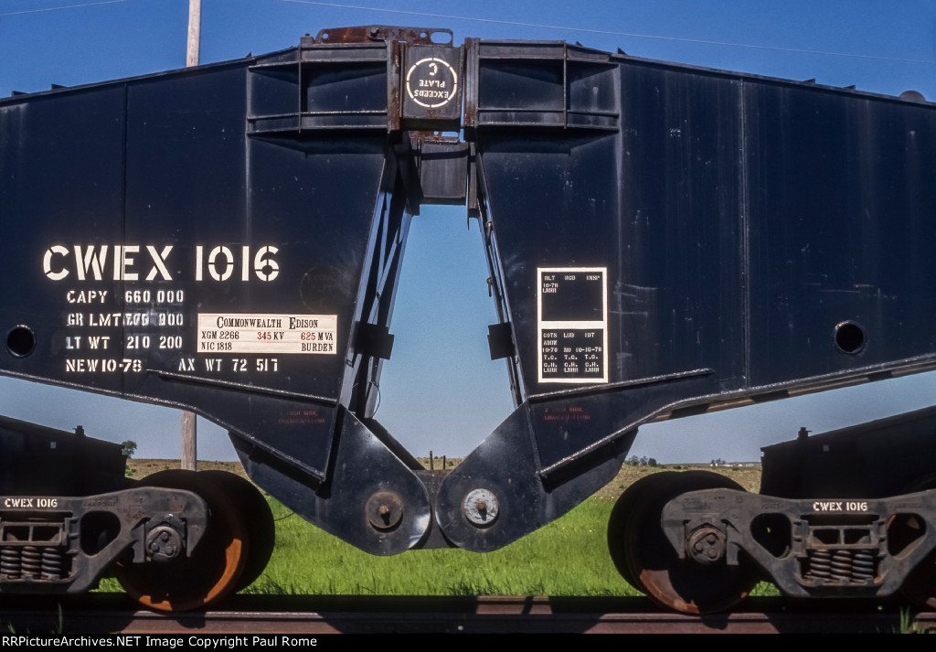 CWEX 1016, Commonwealth Edison 12-axle Transformer Car on the ATSF