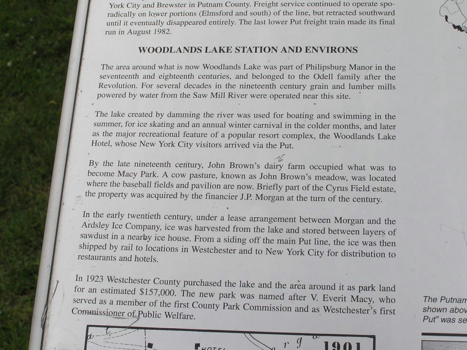 Woodlands Station Marker