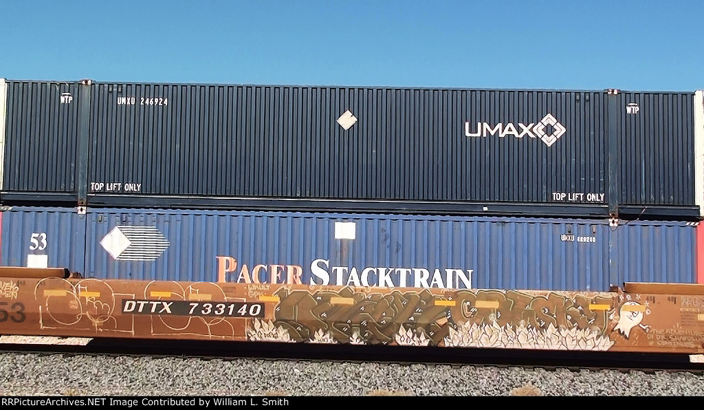 EB Intermodal Frt at Erie NV -90