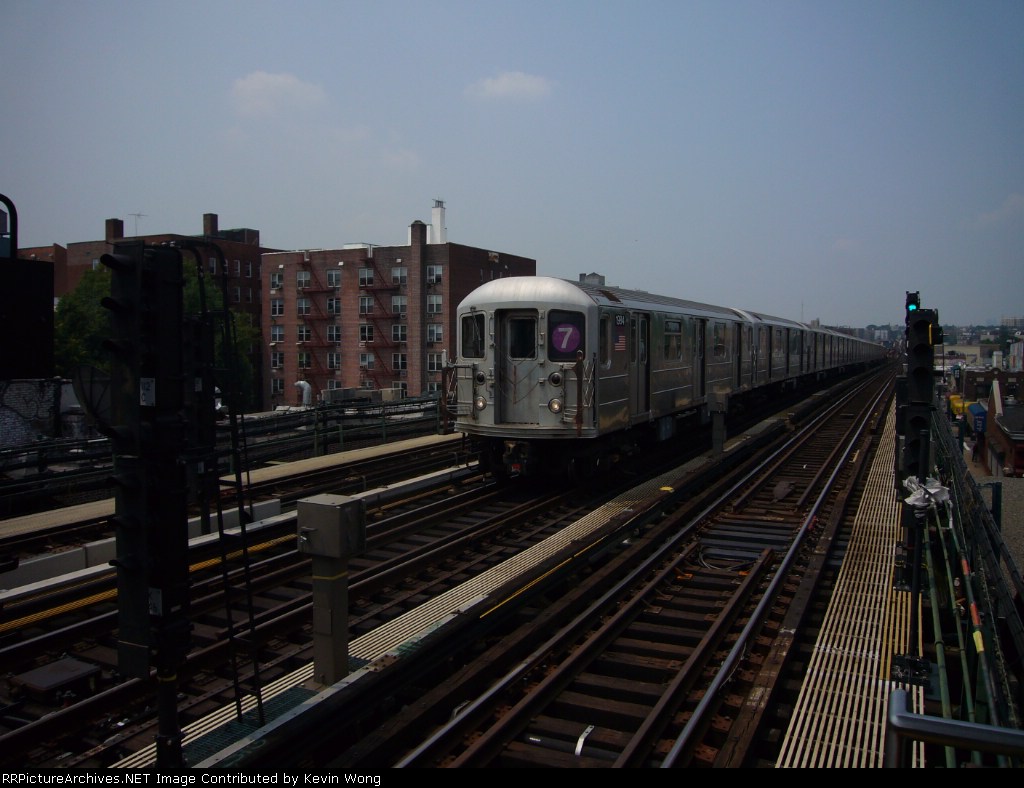 Due to construction, northbound 7 local service running express