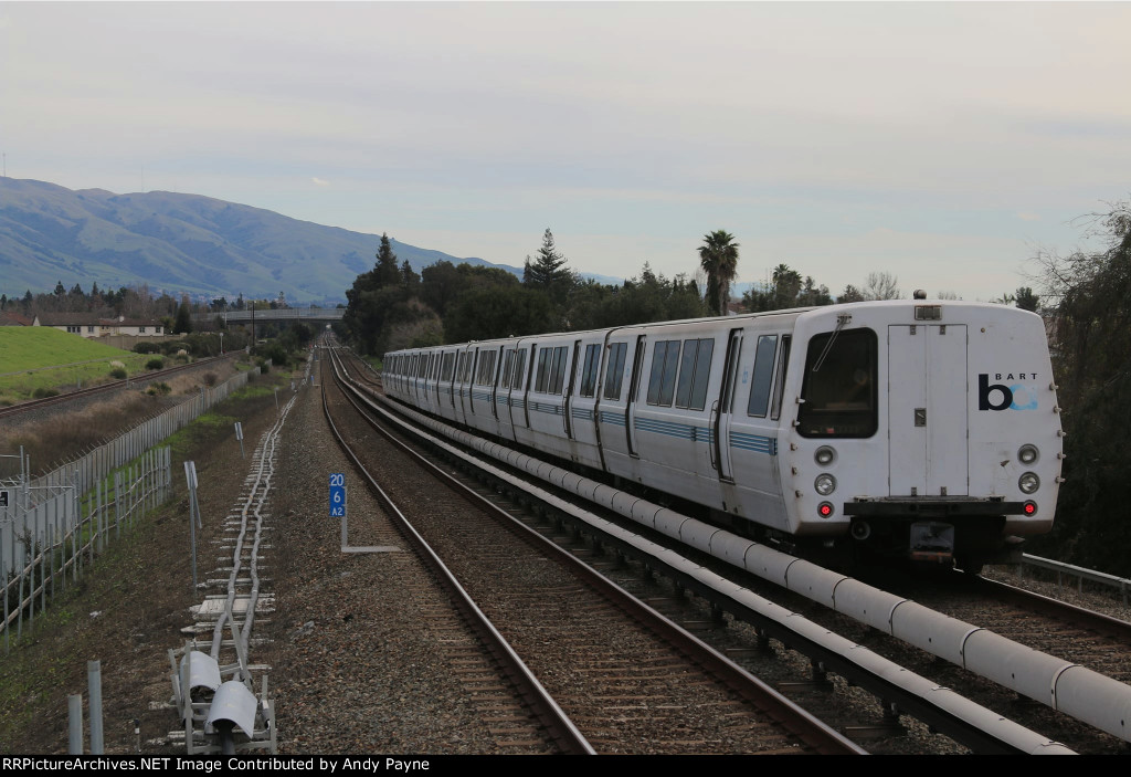 BART 313 at Union City