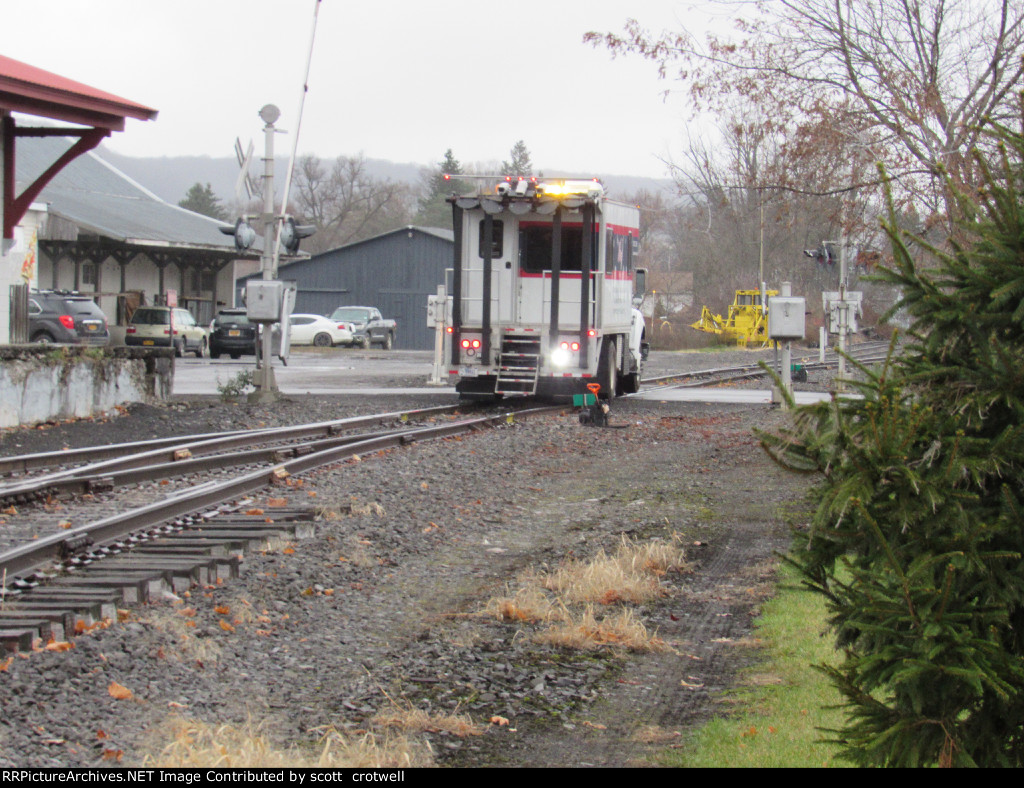 In the James Street Crossing
