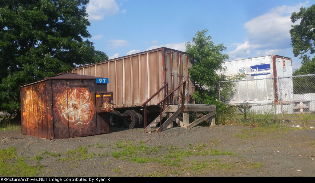 Old Conrail trailers