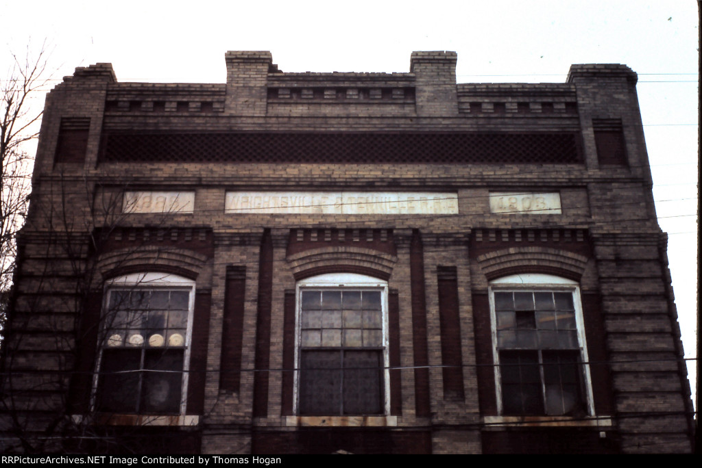 Wrightsville and Tennile office building