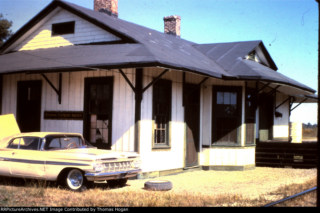 Macon, Dublin and Savannah