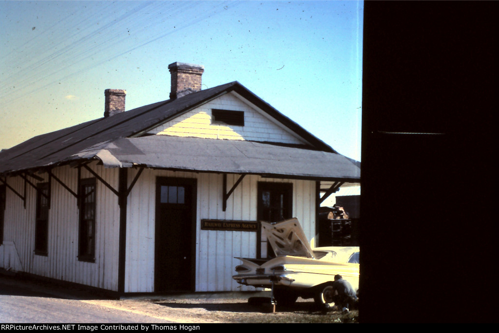 Macon, Dublin and Savannah