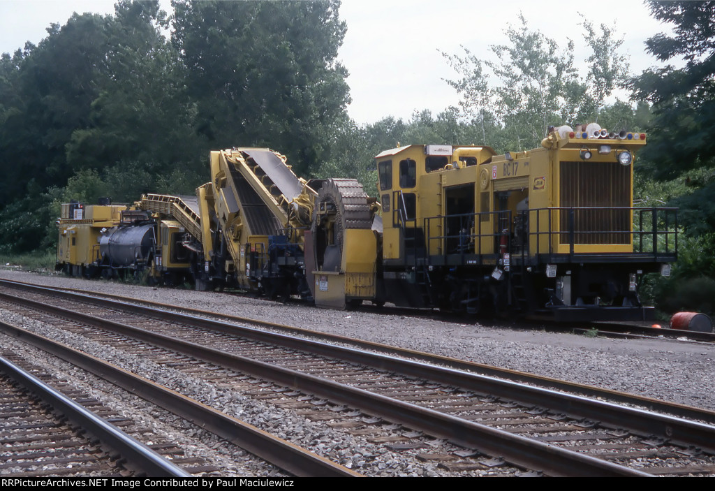 CSX MOW Equipment