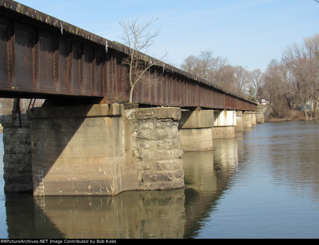 Aroma Park Il. KBS Bridge