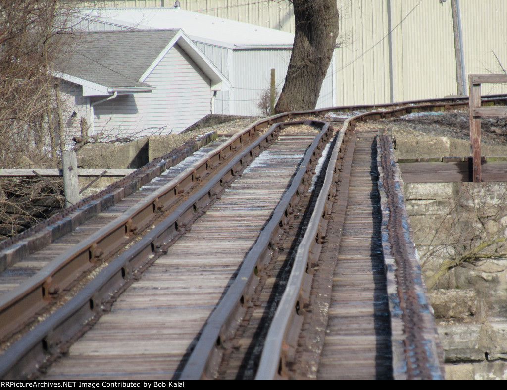 Aroma Park Il. KBS Bridge