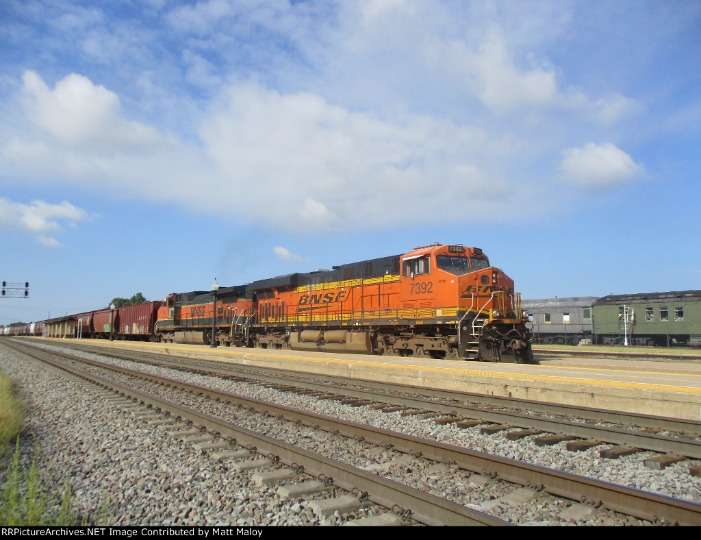 BNSF 7392
