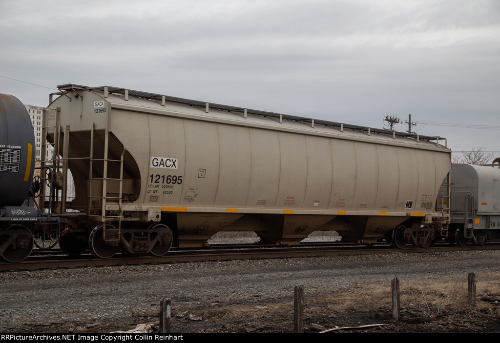 GACX 121695