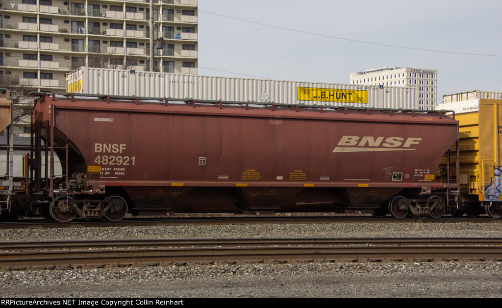 BNSF 482921