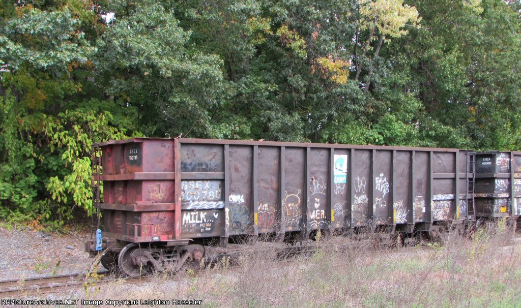 SSEX 100785 (ex-JTSX 100785, ex-SATX 3053) w/ End of Train Device