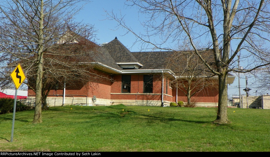 Joint C&EI-TP&W Depot