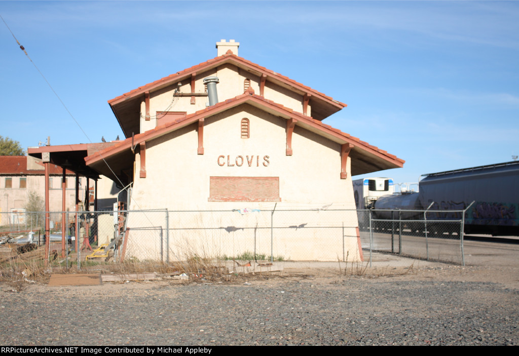 Clovis, NM depot.