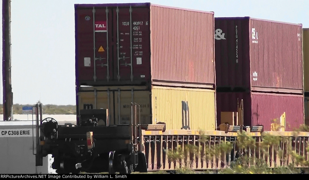 EB Intermodal Frt at Erie NV -122