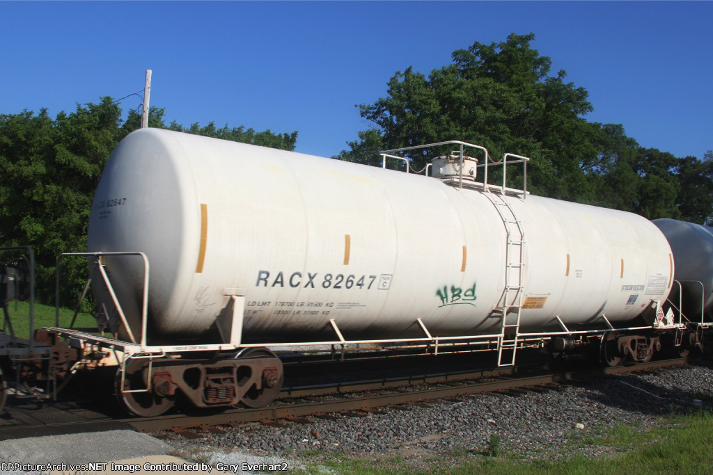 RACX 82647 - Union Tank Car