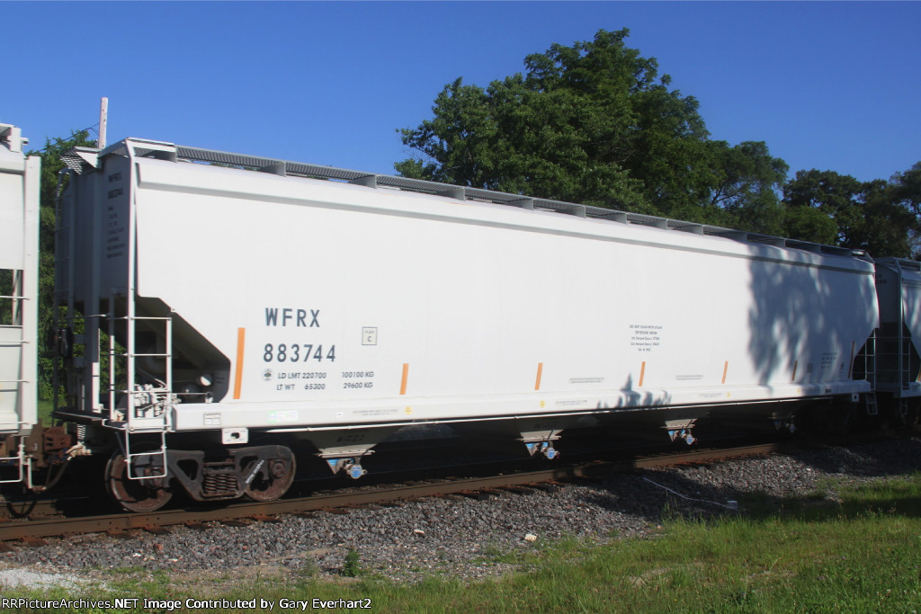 WFRX 883744 - Wells Fargo Rail Corp