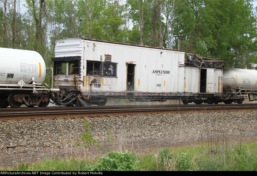 Asplundh weed spray car