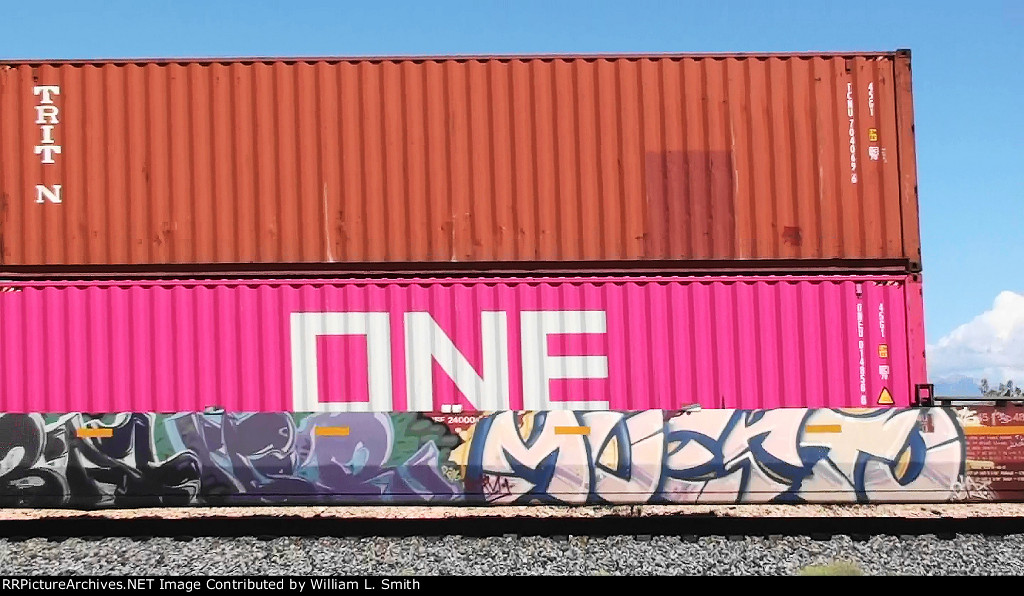 EB Manifest Frt at Erie NV -58