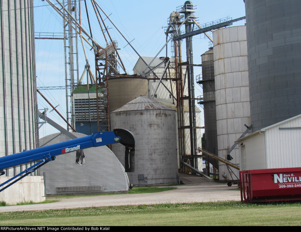 Hartsburg Il. Grain Elevator