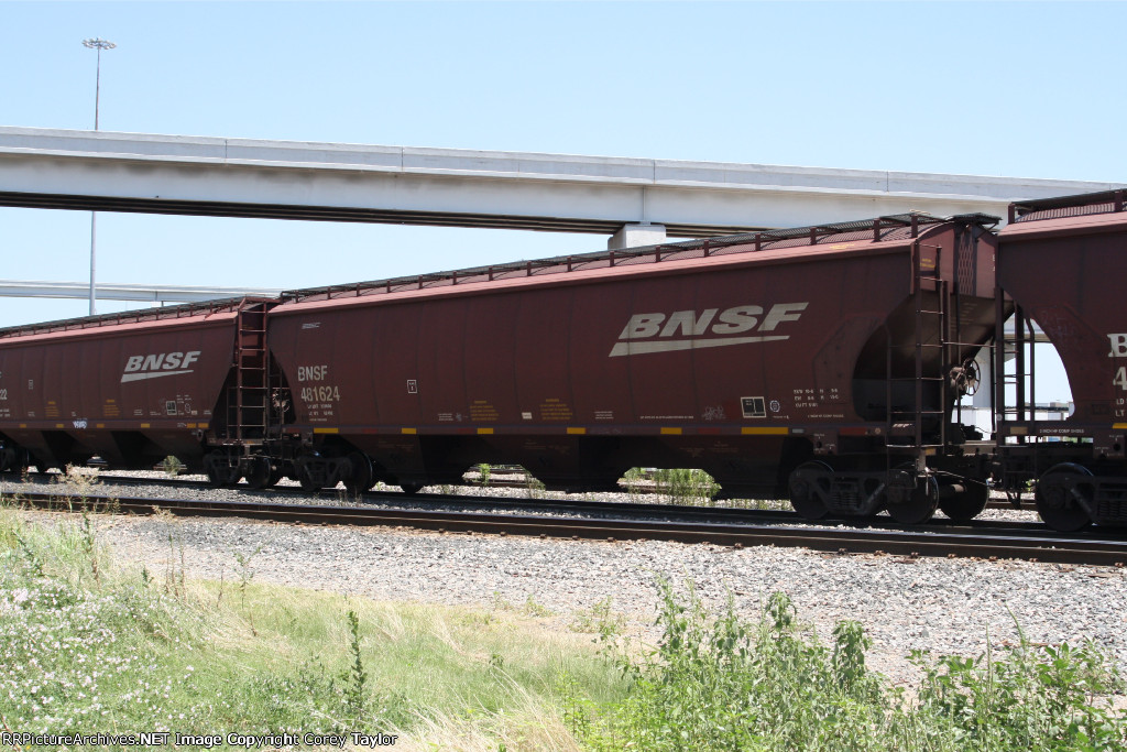 BNSF 481624