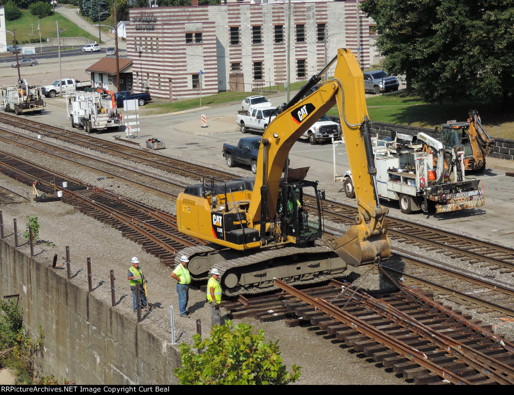 CSXT Caterpillar 336E Excavator (3)