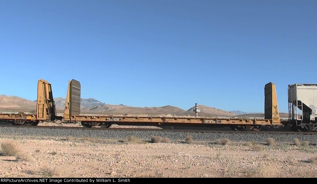 EB Manifest Frt at Erie NV -55