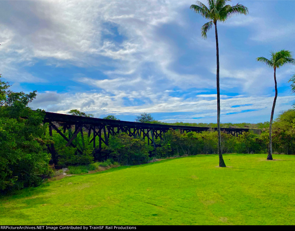 LKPR Railroad Bridge