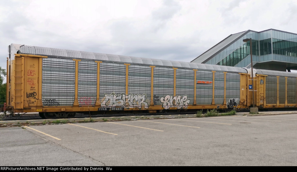 BNSF 26916 (Body) TTGX 964971 (Flat)