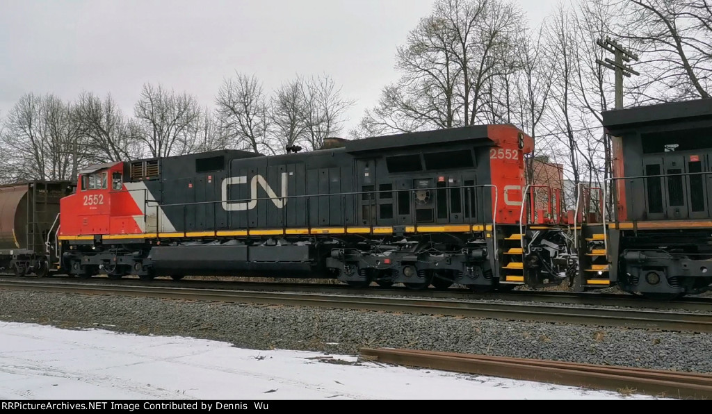 CN 2552