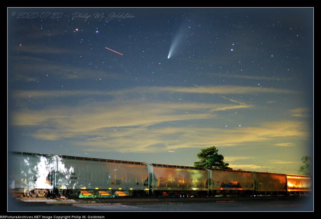 H-LALTEA waits on the TEAAMY.