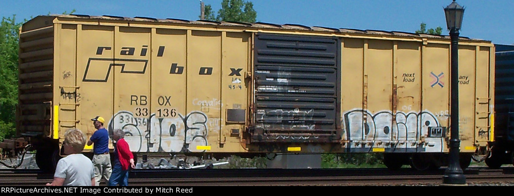 RBOX 33136