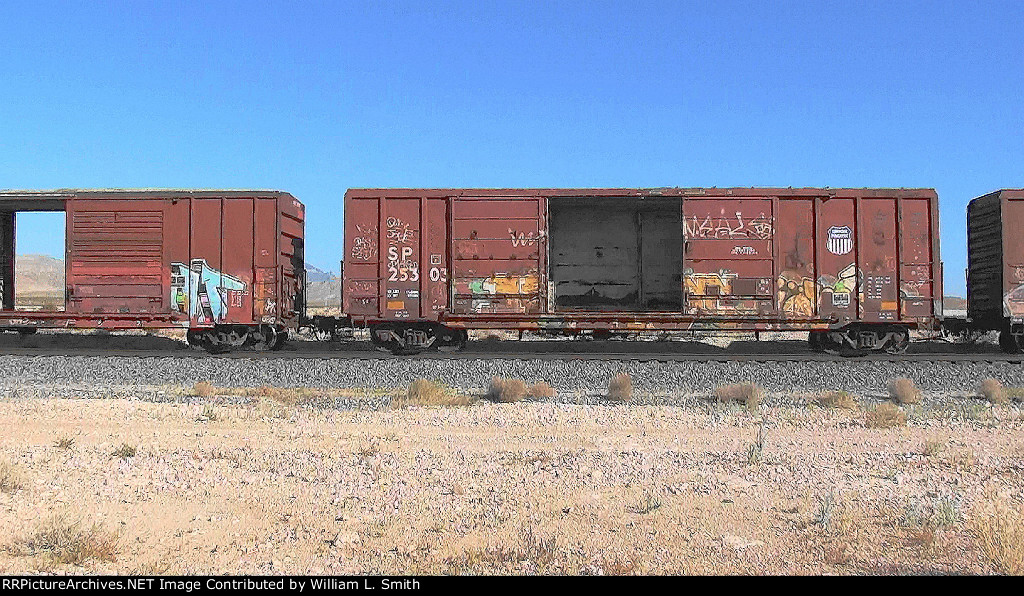 EB Manifest Frt at Erie NV -39