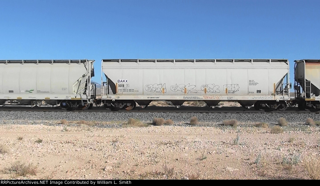 EB Manifest Frt at Erie NV -43