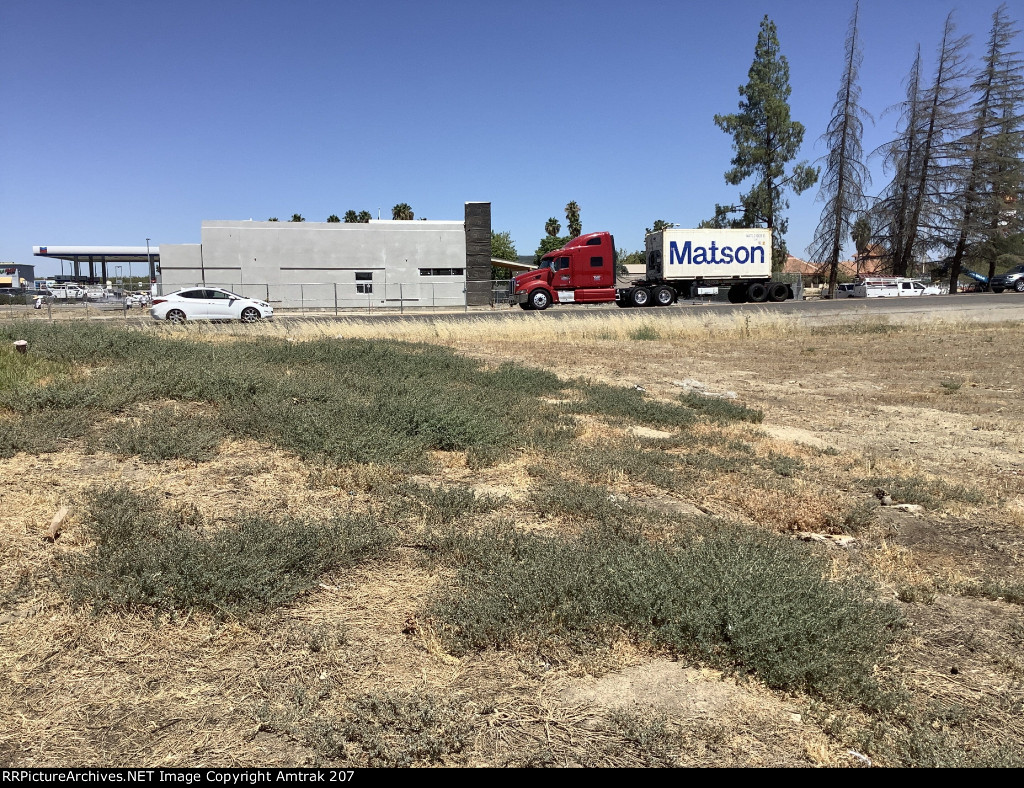 Matson Container #215439 at Cantua Creek