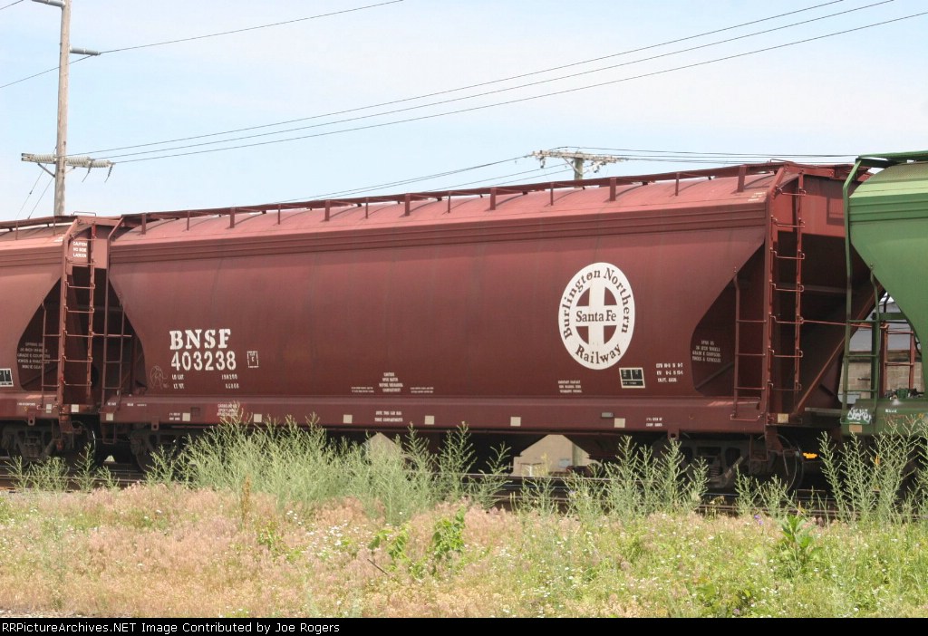 BNSF 403238
