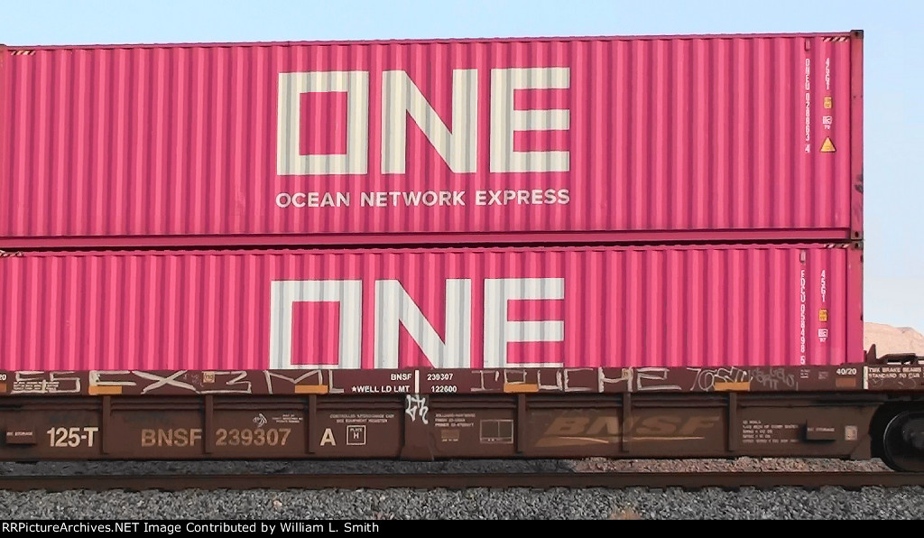 WB Stack Frt at Erie NV W MTSs -72