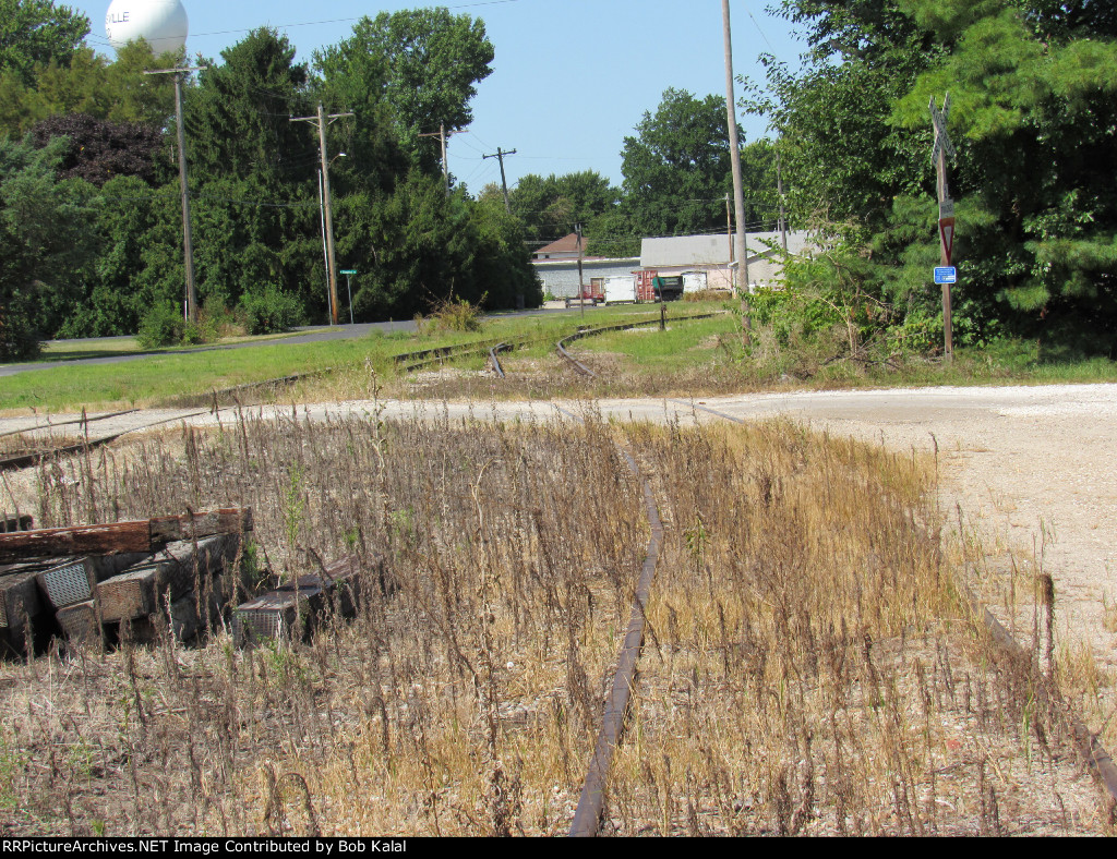 Blandinsville Il. Grain Elevator looking East down KJR main Line